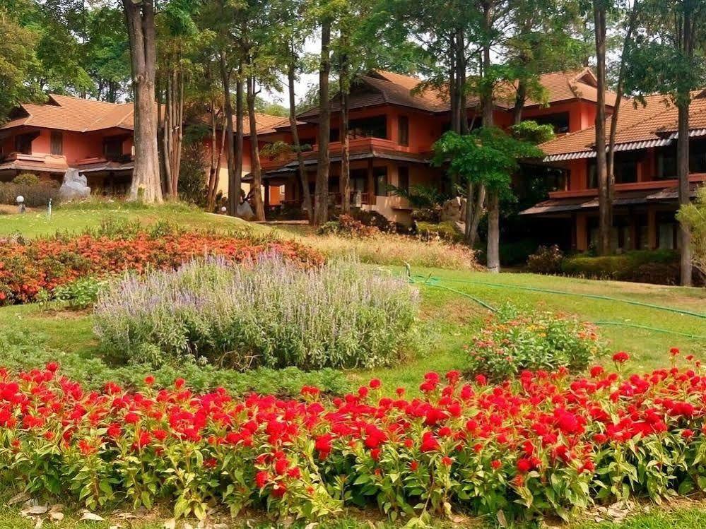 Arayana Phupimarn Resort & Spa Pak Chong エクステリア 写真