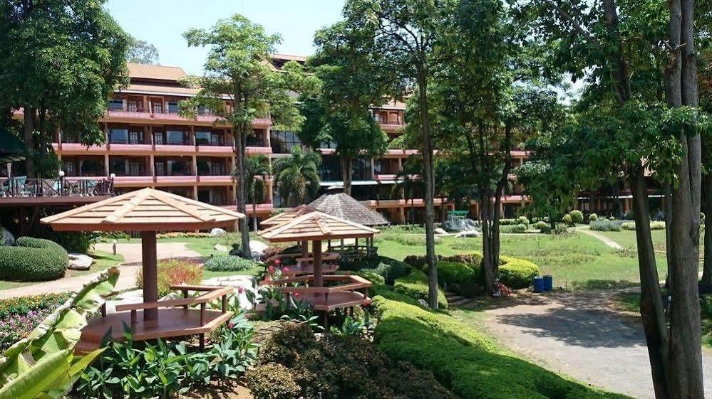 Arayana Phupimarn Resort & Spa Pak Chong エクステリア 写真