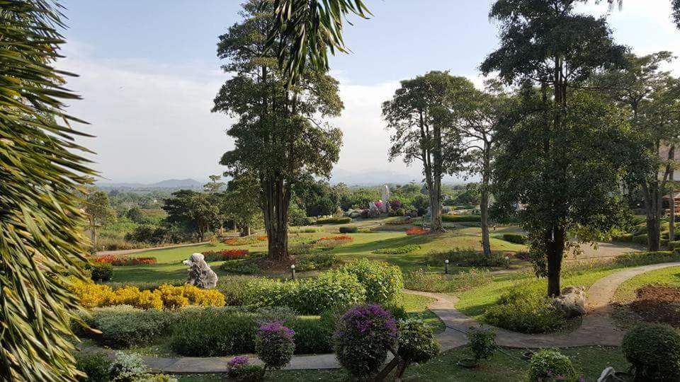 Arayana Phupimarn Resort & Spa Pak Chong エクステリア 写真