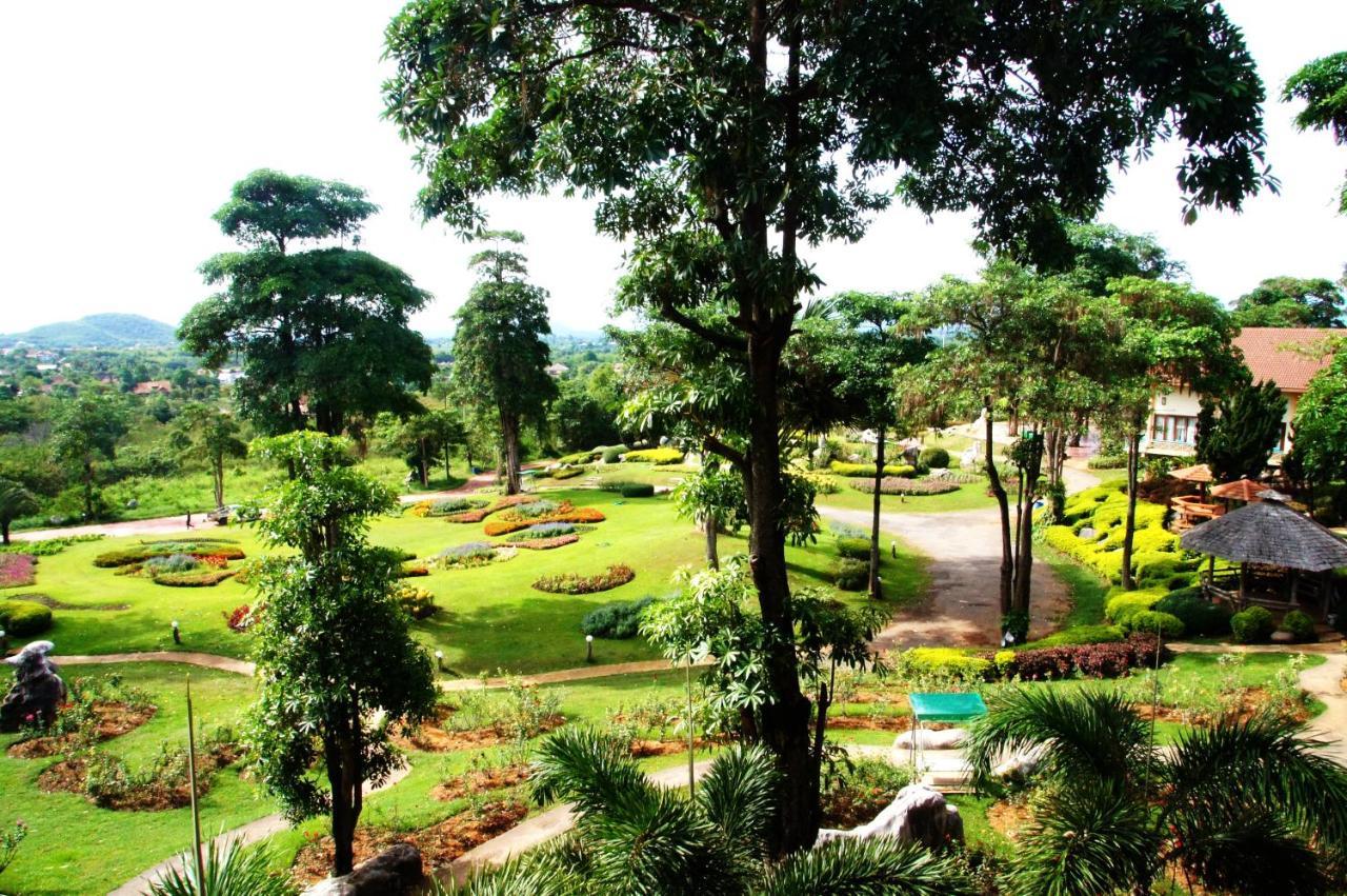 Arayana Phupimarn Resort & Spa Pak Chong エクステリア 写真