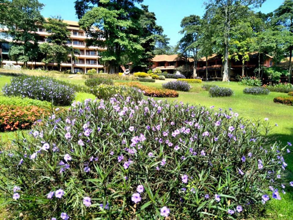 Arayana Phupimarn Resort & Spa Pak Chong エクステリア 写真